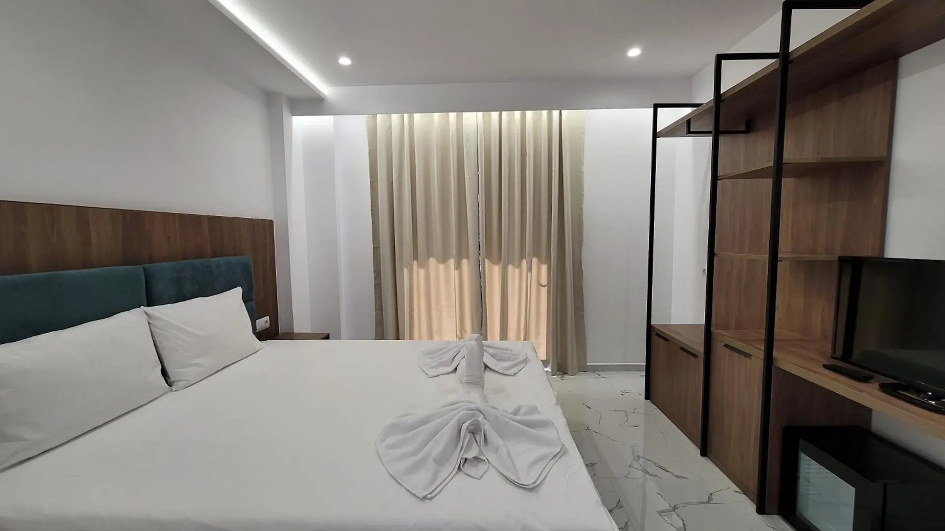 Prestige Hotel Ksamil