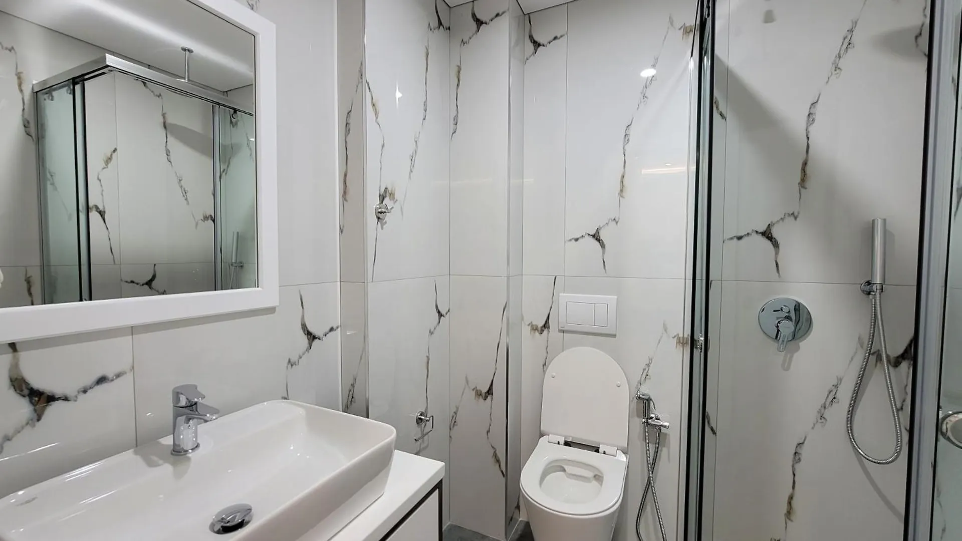 Prestige Hotel Ksamil Albania
