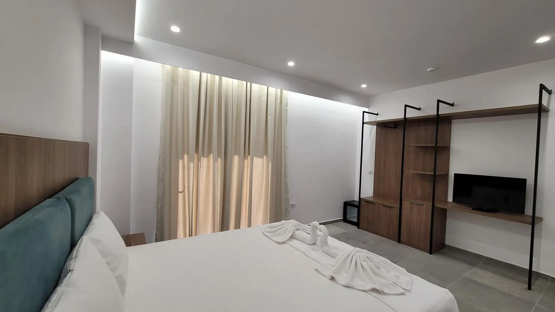 Prestige Hotel Ksamil