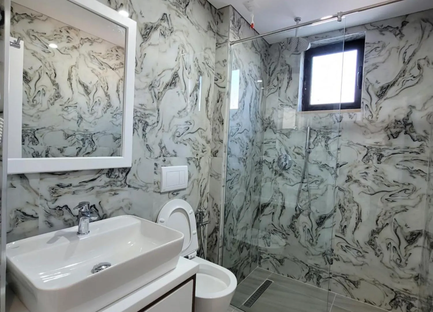 Prestige Hotel Ksamil 3*,